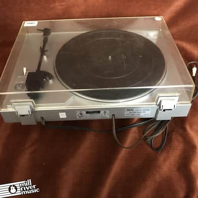 Akai AP-B1 Auto Return Turntable Used image 3