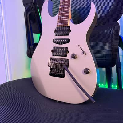Ibanez RG2570EX vital silver Prestige image 2
