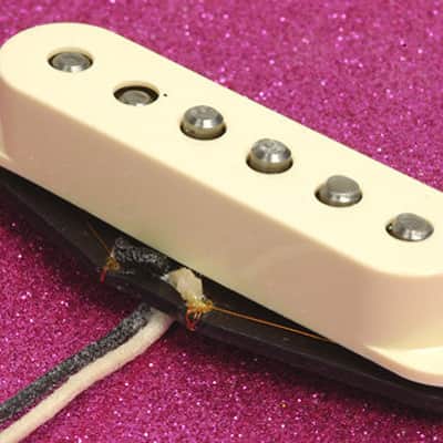 Genuine Fender ® USA Vtg Stratocaster Strat Left Hand Pickup LH Lefty 57 62, 0053812000 image 1