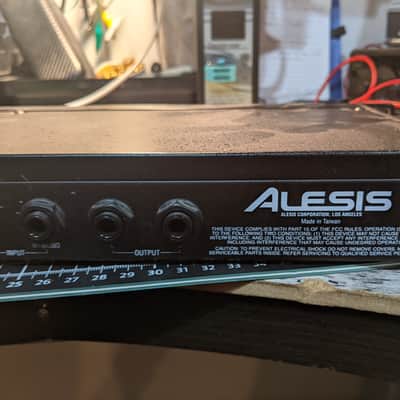 Alesis QuadraVerb 2 Dual Channel Octal Master Effects with Digital I/O 1990s - Black image 5