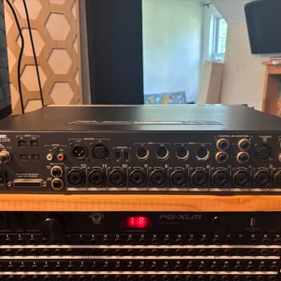 Mackie Onyx 1200F FireWire Audio Interface 2006 - 2009 - Dark Gray image 2