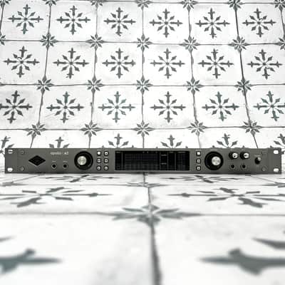 Universal Audio Apollo x8 Thunderbolt 3 Audio Interface image 2