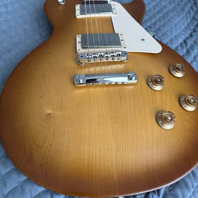 Gibson Les Paul Tribute 2021 Satin Honeyburst image 1