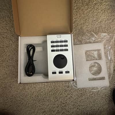 Fireface UFX+ & ARC Remote Control image 2