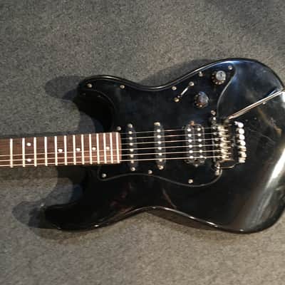 No.124525 Fender Japan ST-650 BOXTER BLK/R JAPAN VINTAGE FUJIGEN INC. Good condition image 3