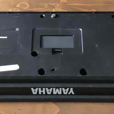 Yamaha PSR-6 Portable Keyboard w/ Power Supply image 9