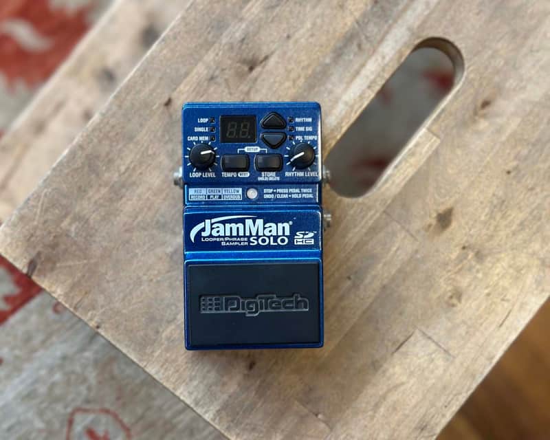DigiTech JamMan Solo Looper/Phrase Sampler w/ FS3X 3 Button Footswitch image 1