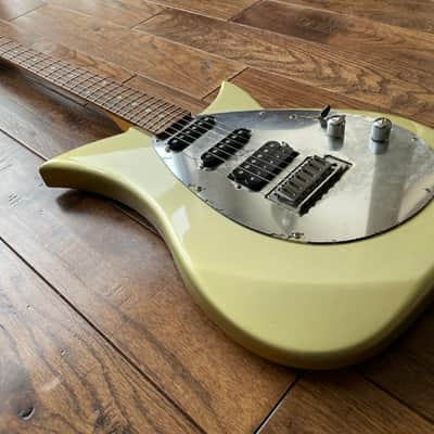 Vintage 1990s Tokai Blazing Fire  HSS Electric Guitar Talbo Reissue Super Strat Sage Mirror MIJ image 4