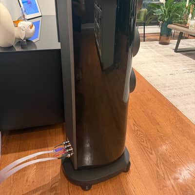 Bowers and Wilkins 804D4 2025 - Piano Black image 3