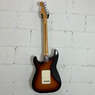 1993 Fender American Standard Stratocaster - Sunburst image 6