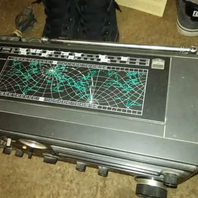 Vintage SONY ICF-6700W Shortwave Radio - Original manual, warranty. See Description Below image 10