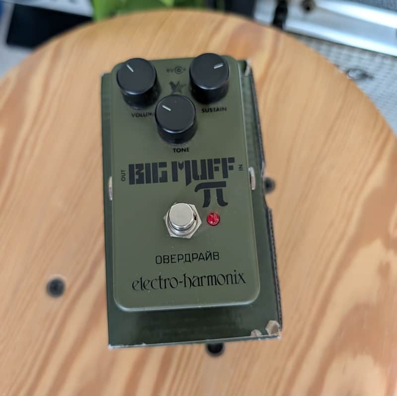 Electro-Harmonix Green Russian Big Muff Pi Reissue 2017 - Present - Green imagen 1