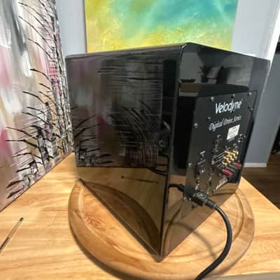 Velodyne Digital Drive Series DD12 BG Powered Subwoofer Remote Control Black image 17