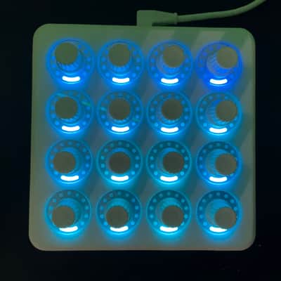 DJ TechTools MIDI Fighter Twister (White) – Excellent Condition + Original Box & Cable image 3