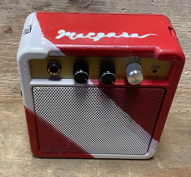 Margasa Mini Amp, 2-watt, 9v, portable, Red & White Striped image 1
