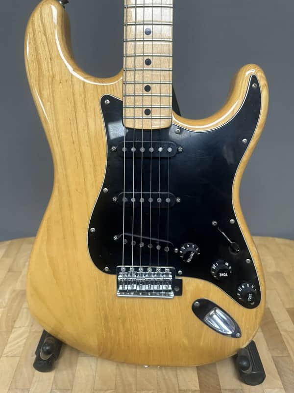 Fender 1979 Stratocaster natural image 1