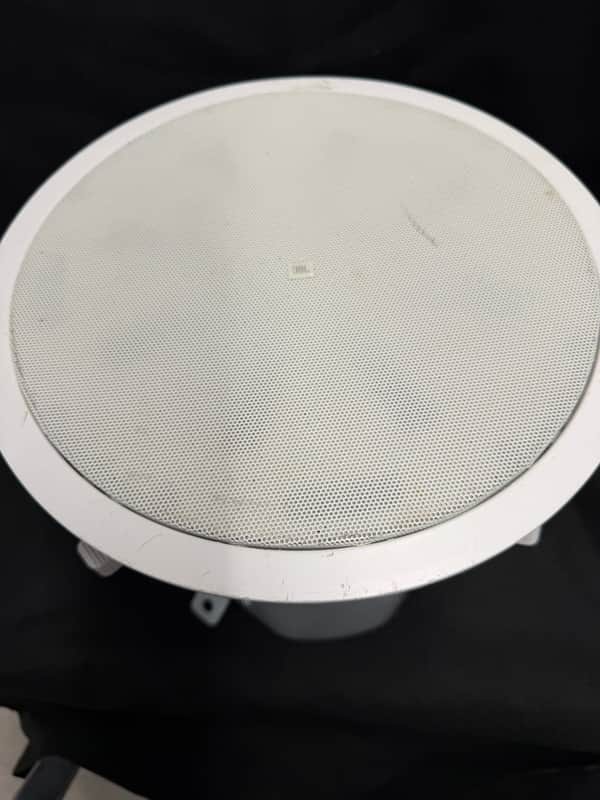 JBL Control 26C 2-Way Passive Ceiling Speaker 2011 - Present - White image 1