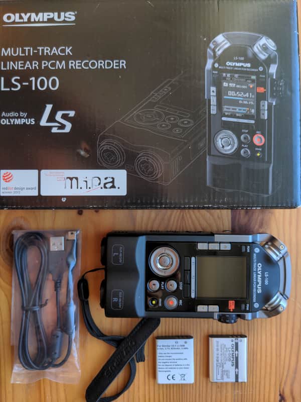 Olympus LS-100 PCM Handheld Portable Multi-Track Field Recorder similar to Tascam DR-100 image 1