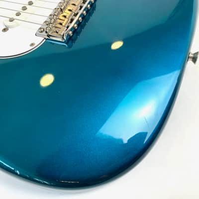 Fender Stratocaster ST-62 made in Japan 40th Anniversary 1994 Lake Placid Blue image 8