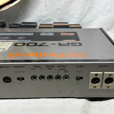 Roland GR-700 gr700 Guitar Synthesizer Module with Case 1985 image 23