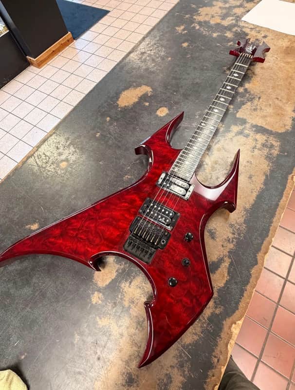 B.C. Rich Beast 2000’s - Red image 1