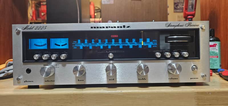 Marantz Model 2225 Fully Reccaped image 1