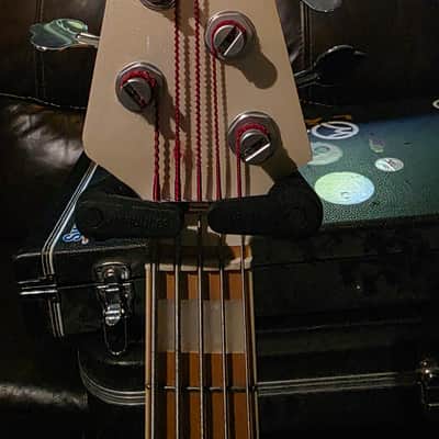 Lakland Darryl Jones 5 (DJ-5) Chisonic 2010's - Pearl White image 1