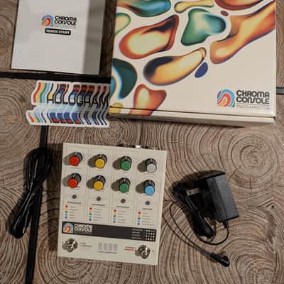 Hologram Electronics Chroma Console 2023 - Present - White image 3