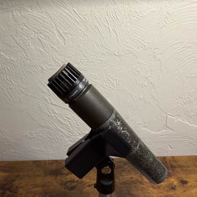 Shure Unidyne III SM57 Cardioid Dynamic Microphone 1970s - Black image 2