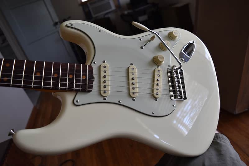 Fender American Vintage II '61 Stratocaster, 2024, OHSC & paperwork, Great condition