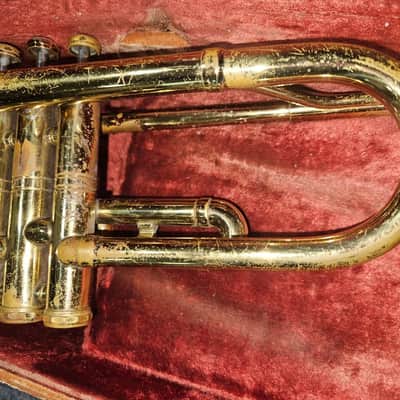 Getzen Elkhorn trumpet with case/mouthpiece. USA. Good playing condition. image 10