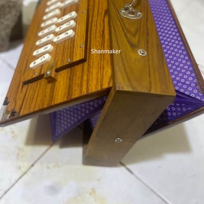 Amazing best sounding, teack wood, Handmade shruti Box, tuned 432hz long stamina deeper bass sound, very good bass image 2