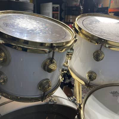 DW Zak Starkey's THE WHO, 8-Piece Tour Set with Rack and Matching Snare! 1988 - White/Gold Hardware image 18