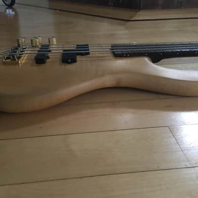 Warwick Streamer LX 4 Left Handed 1998 Flamed Maple Oil Finish image 4