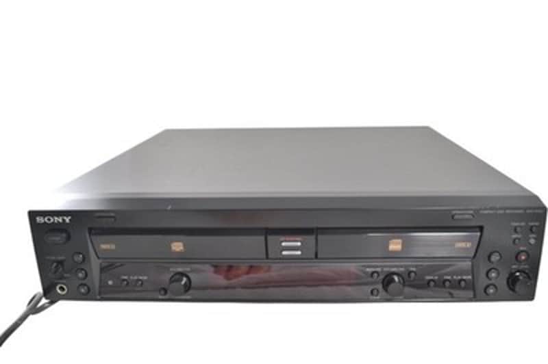 Sony RCD-W100 CD Player Recorder Dual System Optical Inputs Outputs