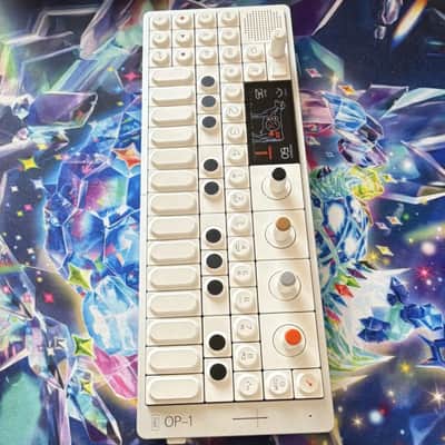 Teenage Engineering OP-1 Field 24-Key Digital Keyboard Synthesizer image 2