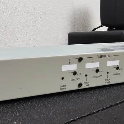 Immagine Furman HDS-6 Headphone Distribution System 2000s - White - 2