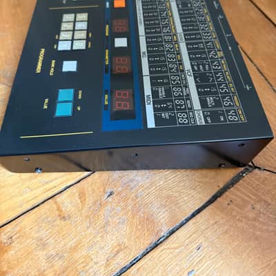 Korg EX-800 1984 - Black image 4