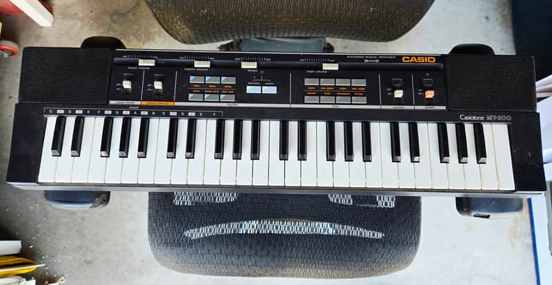 Casiotone MT-200 Casio - Black image 1