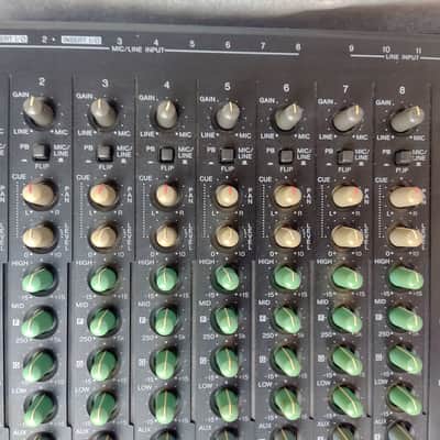Yamaha MD8 Multitrack Minidisc Recorder & mixer image 2