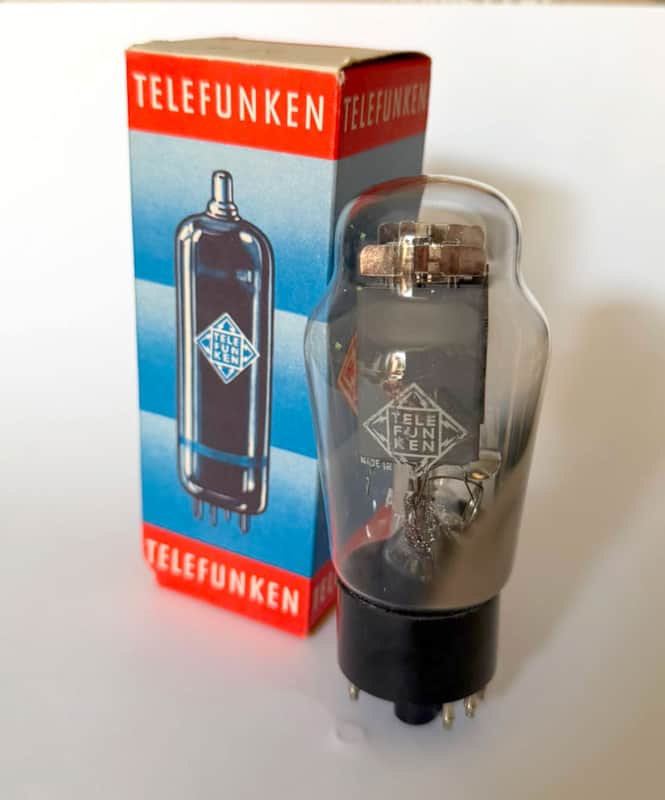 AZ12 Telefunken tube NOS/NIB equivalent to RGN 2004 / RGN 2504 / AZ4, and via GZ34, 5U4, 5V4 adapter. Fast duo-diode 2.3A. image 1
