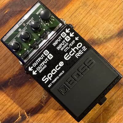 Boss RE-2 Space Echo 2022 - Present - Black / Green image 1