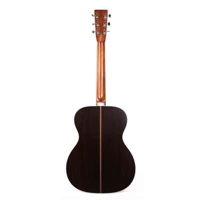 Mint Martin Custom Shop 000-28 Authentic 1937 Ambertone image 3