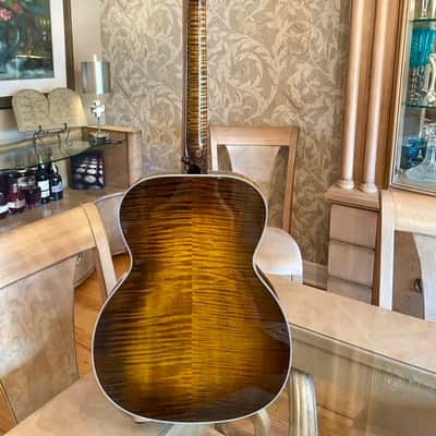 Northfield Archtop NFO-AT2 Octave Mandolin 2025 - Italian Red Spruce and Figured Curly Maple image 2