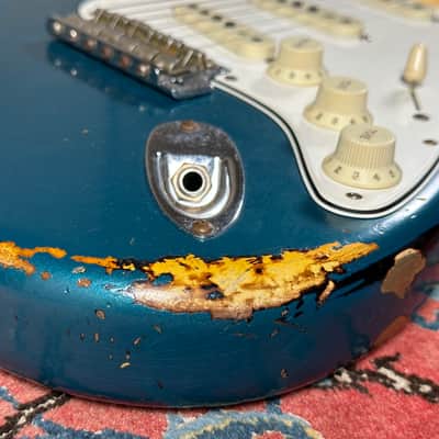 Fender Custom Shop '67 Heavy Relic Stratocaster 2021 Ocean Turquoise over sunburst image 6