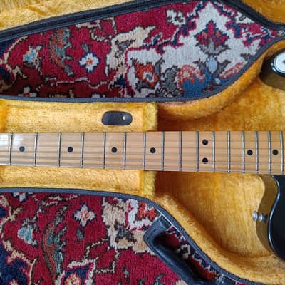 Fender Telecaster with Maple Fretboard Original 1975 Black image 7