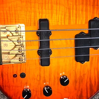 Vintage 1988 Pedulla  mvp electric bass guitar made in the usa ohsc image 5