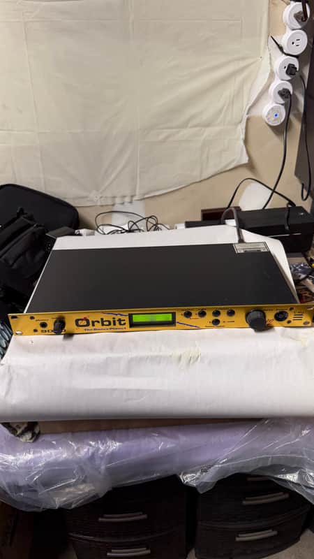 E-MU Systems Orbit 9090 V2 'The Dance Planet' Rackmount 32-Voice