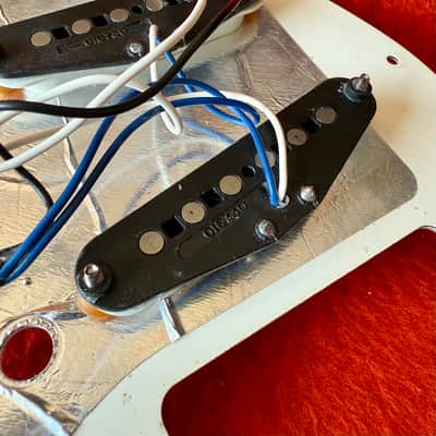 Fender Loaded USA Stratocaster pickguard 1998 - White pearl original vintage USA strat 11 hole image 3