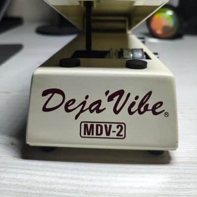 Fulltone Mini Deja Vibe MDV-2 2010 - White image 4